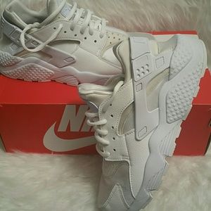 Air Huarache Run